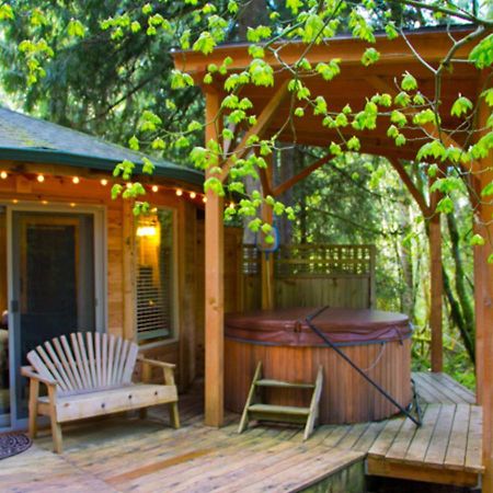 Stormking Hotel Ashford Bagian luar foto